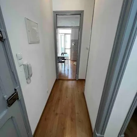 Amazing Two Bedrooms “with Lift” *